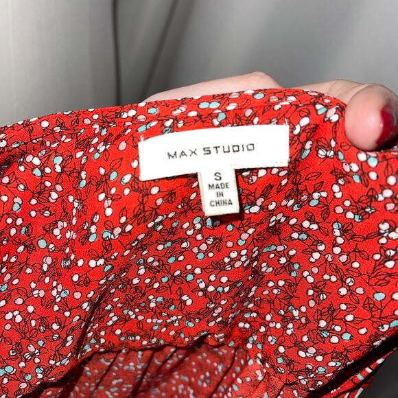 Max Edition Hi-Low Faux Wrap Top NWOT! Sz Small - Picture 4 of 7